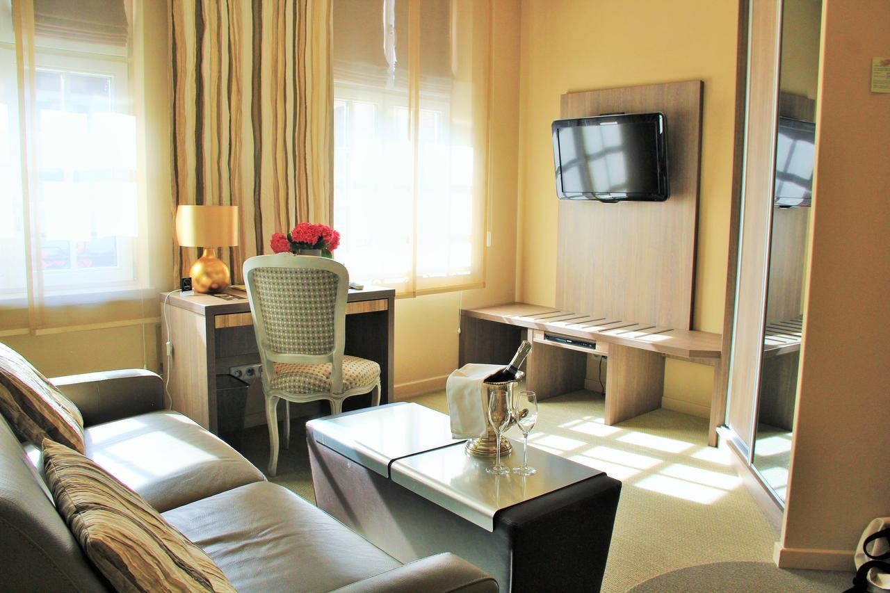 ויסמבור Hostellerie Au Cygne מראה חיצוני תמונה